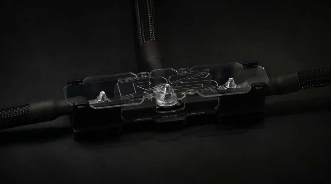 Дистрибьютор питания Global Tuning 2-канальный mod.2 - фото